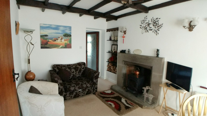 Quaint living room